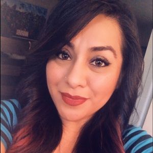 Meet your Posher, Nelly